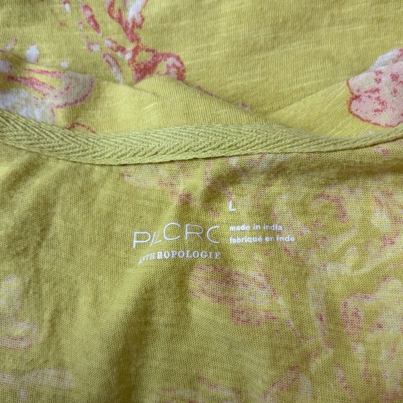 Anthropologie pilcro Yellow Floral springtime Short Sleeve Tee size large - Picture 3 of 15